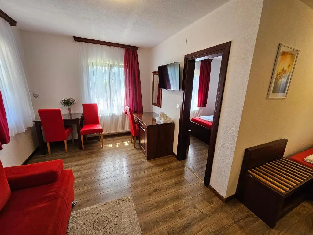 Plitvice Breza - Deluxe Triple Room image